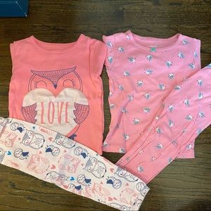 2 Sets of 2T Long Sleeve Pajamas